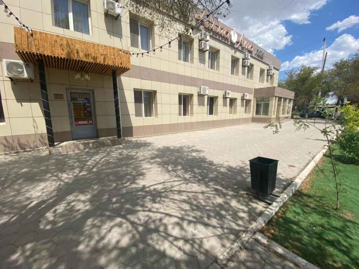 Hotel Alma Ata Zhosaly ภายนอก รูปภาพ