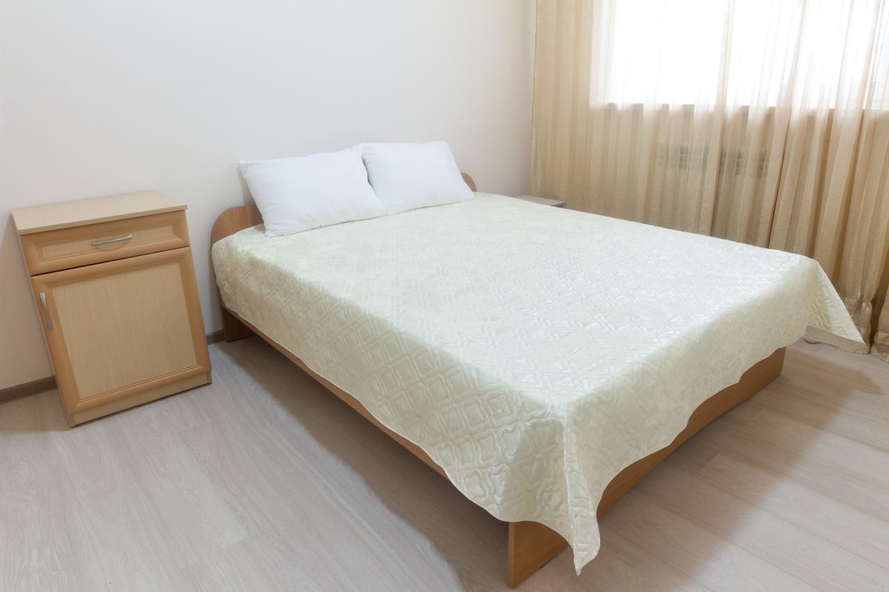 Hotel Alma Ata Zhosaly ภายนอก รูปภาพ