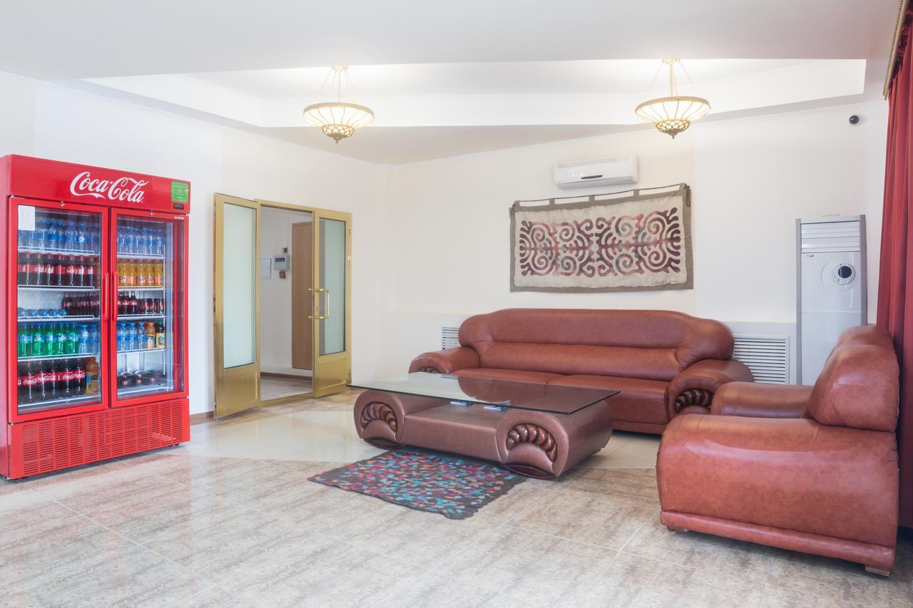 Hotel Alma Ata Zhosaly ภายนอก รูปภาพ